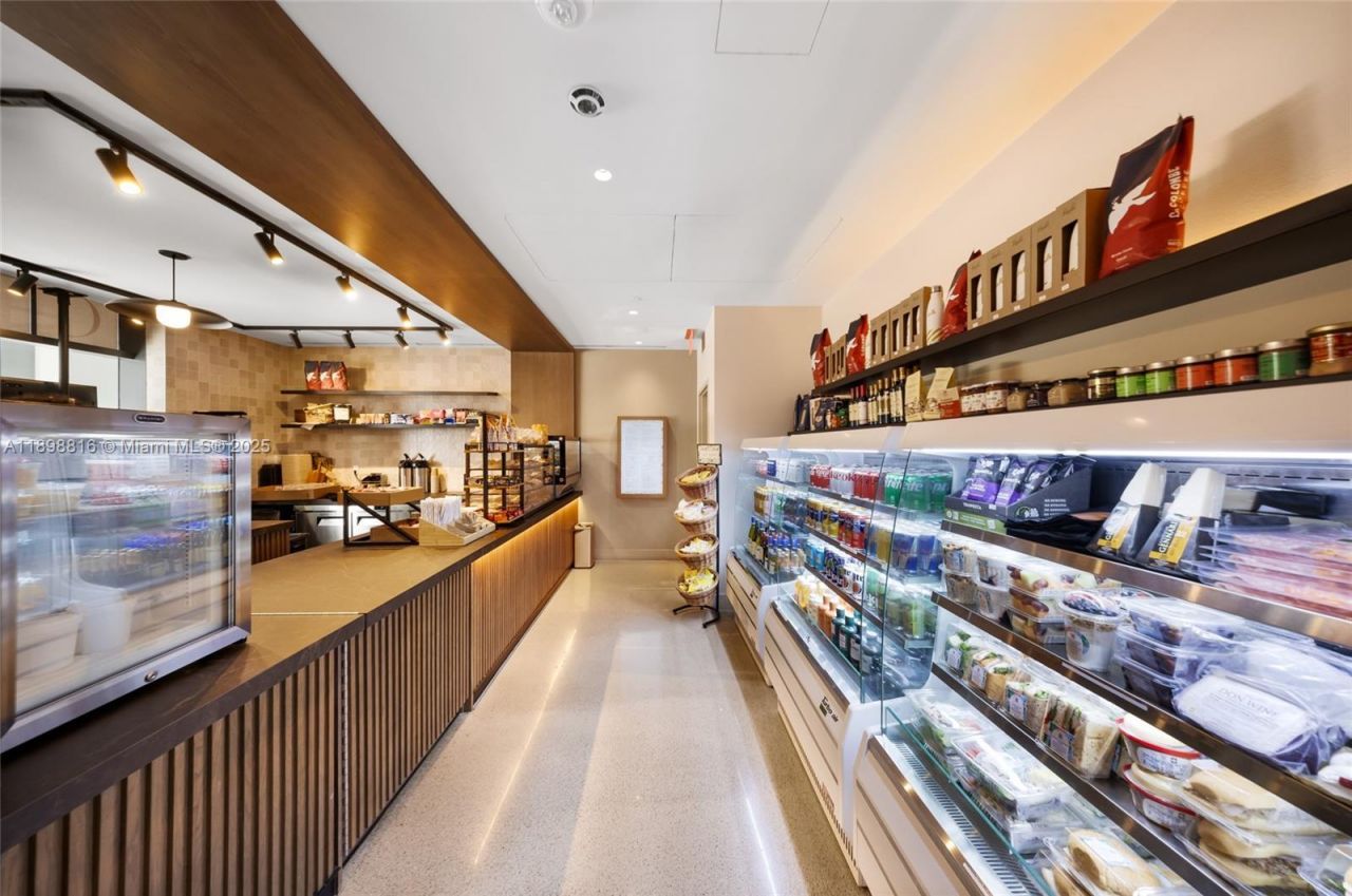 159 NE 6th St, Unit 4011, Miami, FL 33132 Photo