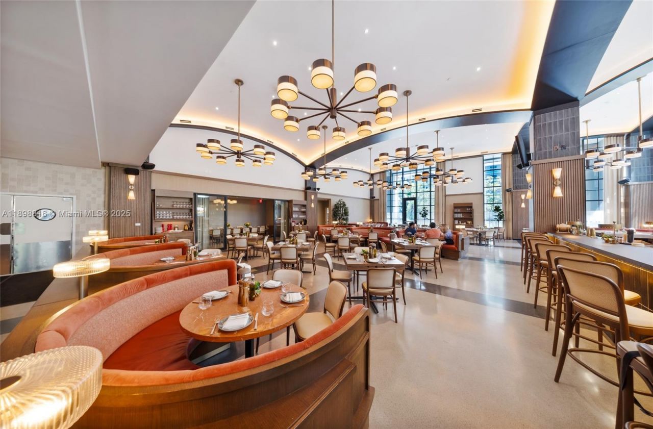 159 NE 6th St, Unit 4011, Miami, FL 33132 Photo