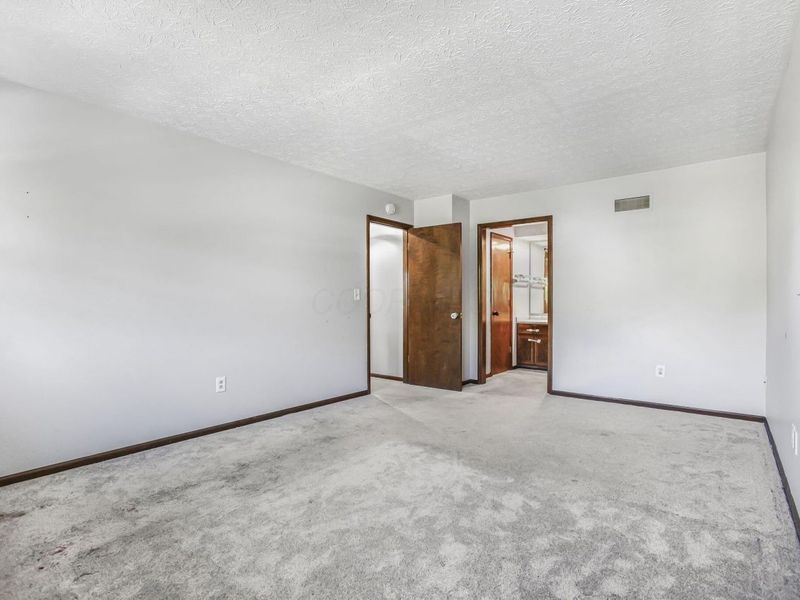 7898 Sarahurst Drive, Dublin, OH 43016 Photo 48