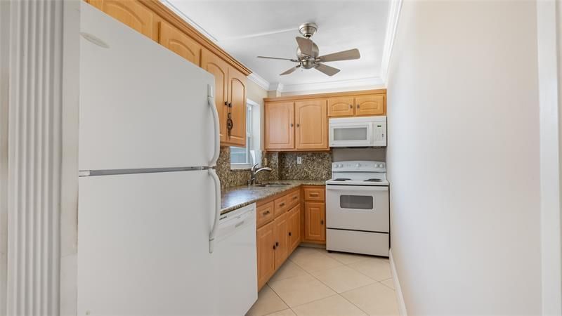 1169 Hillsboro Mile, Unit 717, Hillsboro Beach, FL 33062 Photo