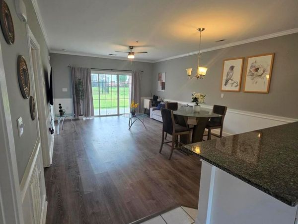 9016 Meadow Vista Drive, Charlotte, NC 28213