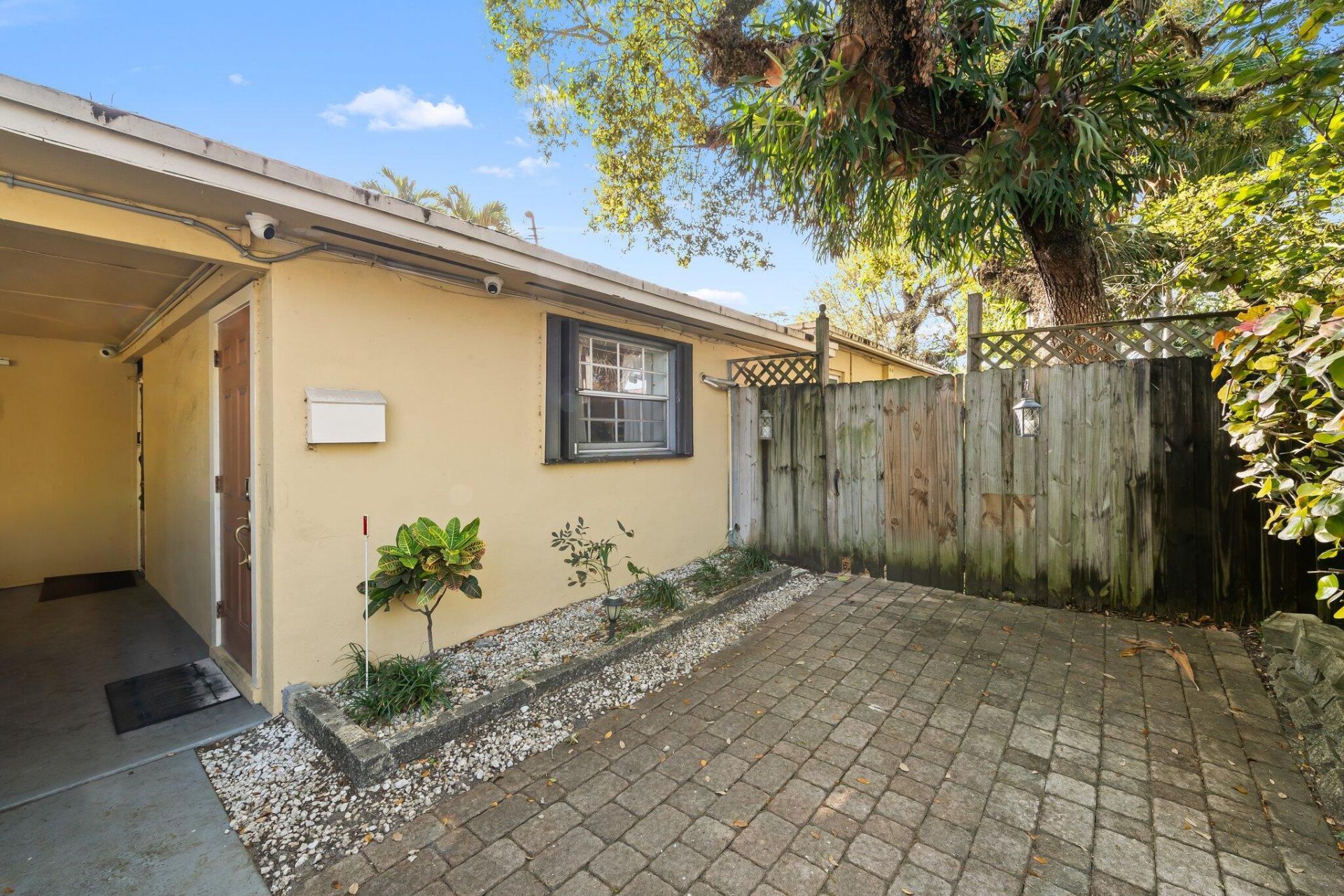 1140 SW 9th Avenue, Fort Lauderdale, FL 33315 Photo