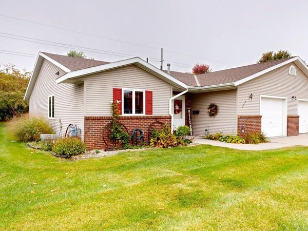 2610 9th Street SW, Willmar, MN 56201