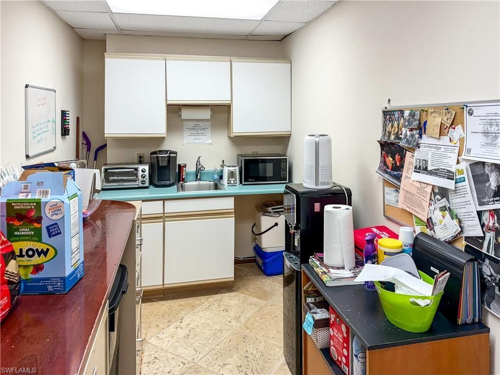 2335 Tamiami Trl N, Unit 401,402,40, Naples, FL 34103 Photo