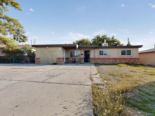 9716 Indian School Road NE, Albuquerque, NM 87112