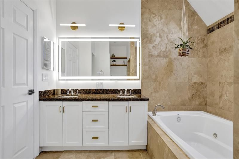 1110 NE 17th Way, Fort Lauderdale, FL 33304 Photo