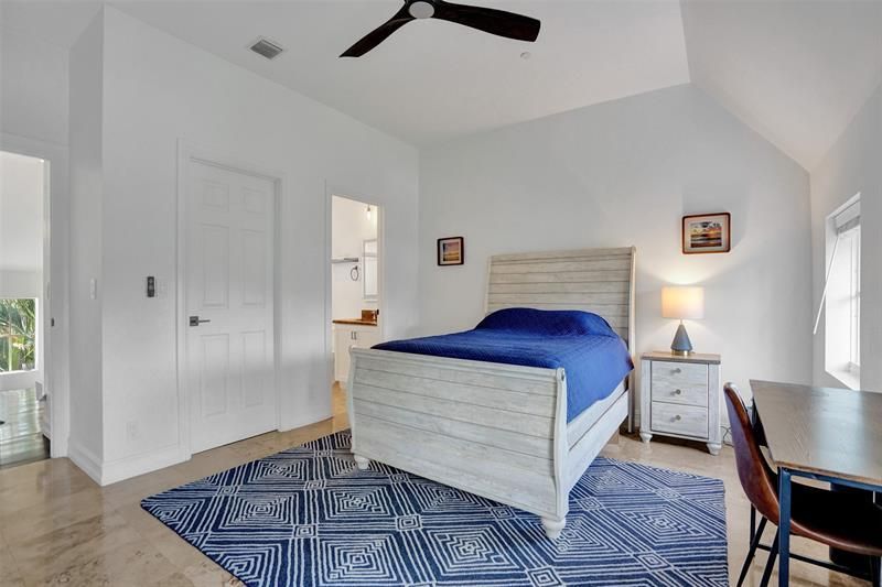 1110 NE 17th Way, Fort Lauderdale, FL 33304 Photo