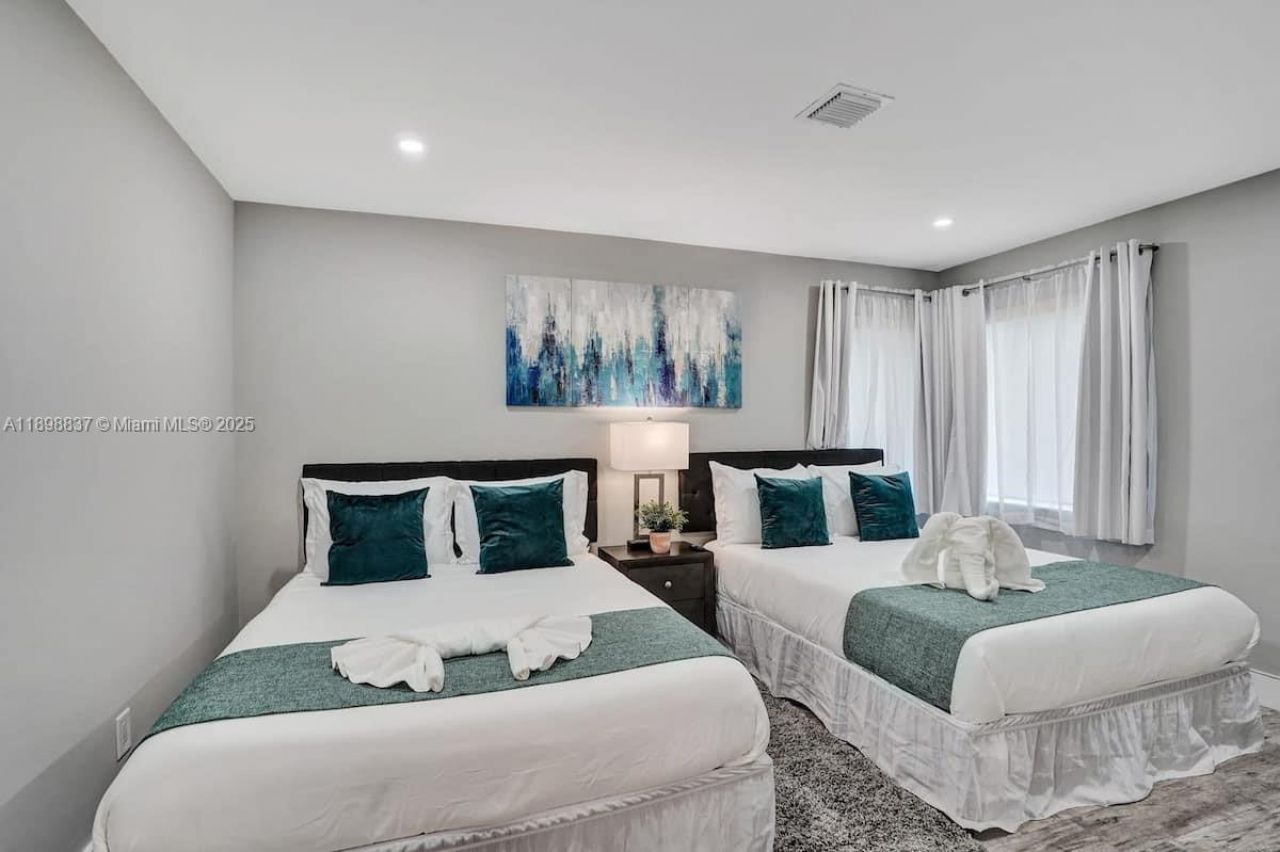 1321 S 16th Ave, Hollywood, FL 33020 Photo