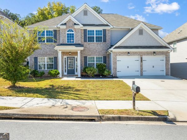 3819 Village Crossing Lane, Ellenwood, GA 30294