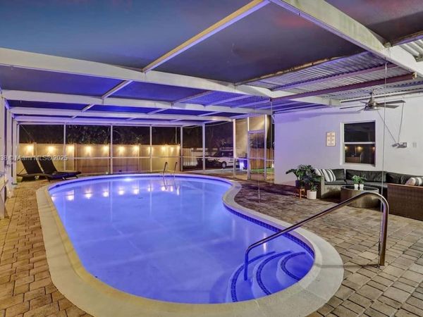 1321 S 16th Ave, Hollywood, FL 33020