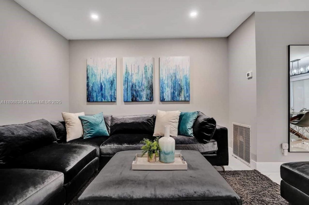 1321 S 16th Ave, Hollywood, FL 33020 Photo