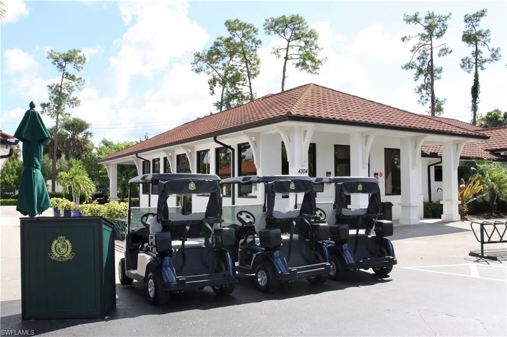 3685 Amberly Cir W, Unit D305, Naples, FL 34112 Photo