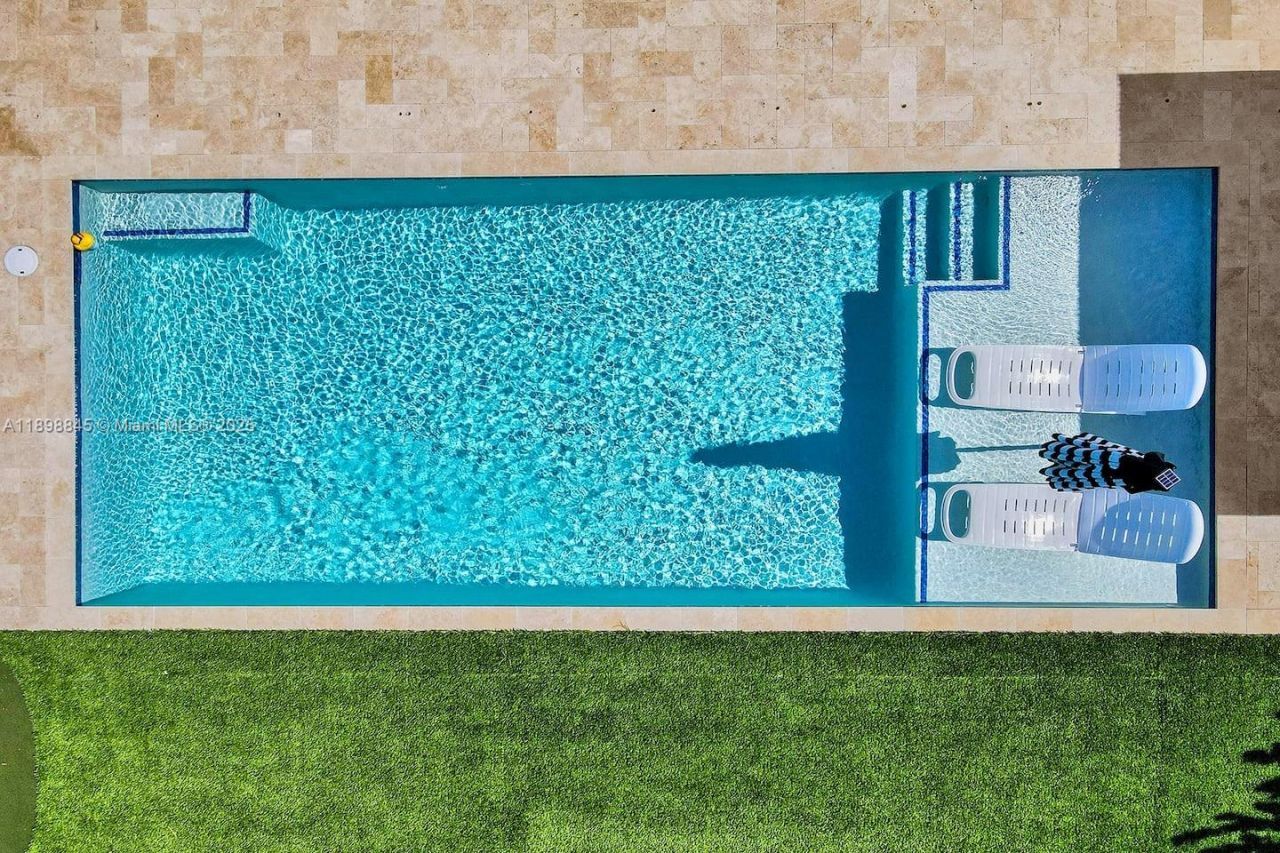 1305 Funston St, Hollywood, FL 33019 Photo