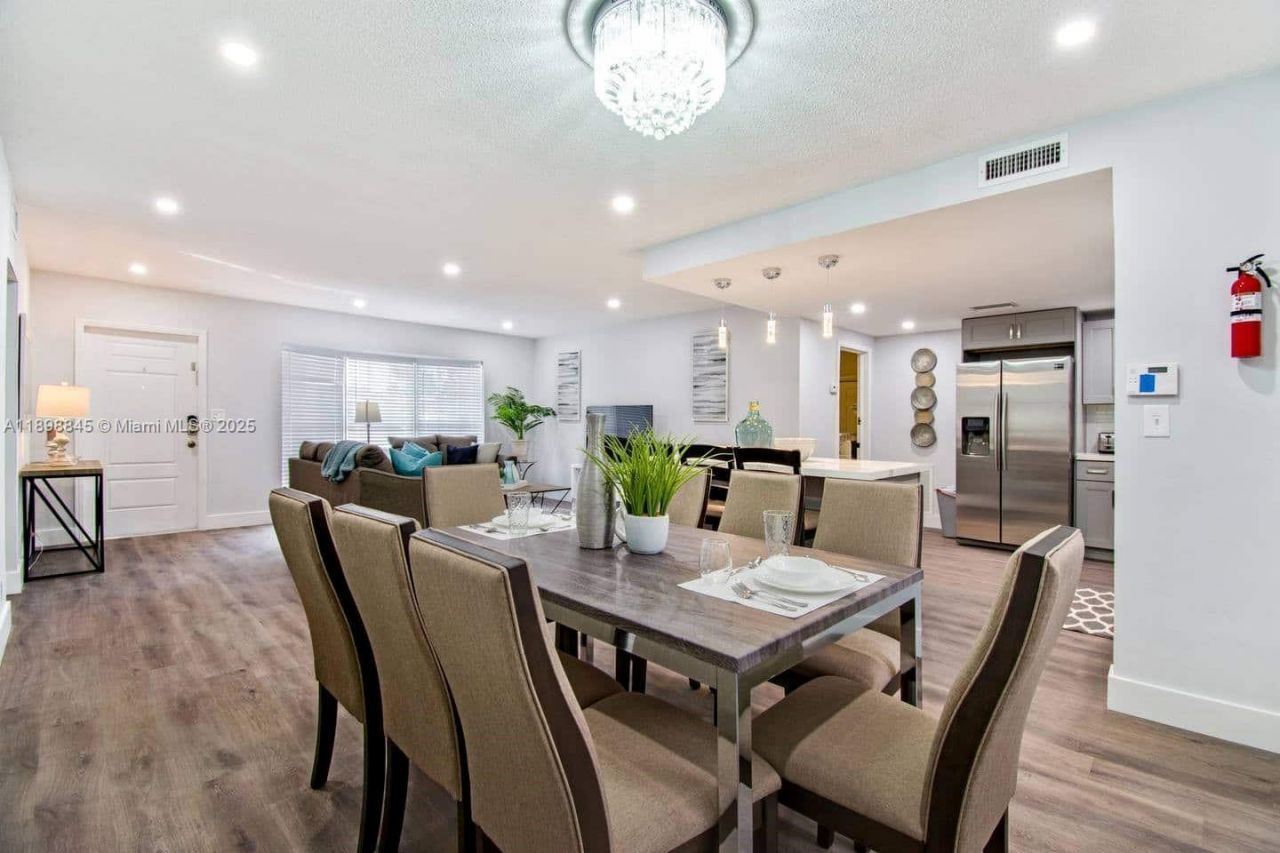 1305 Funston St, Hollywood, FL 33019 Photo