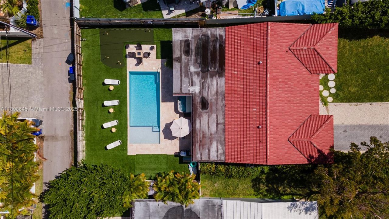 1305 Funston St, Hollywood, FL 33019 Photo