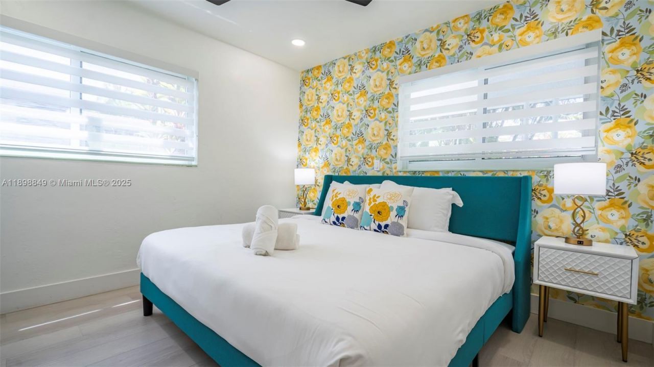 1230 Johnson St, Hollywood, FL 33019 Photo