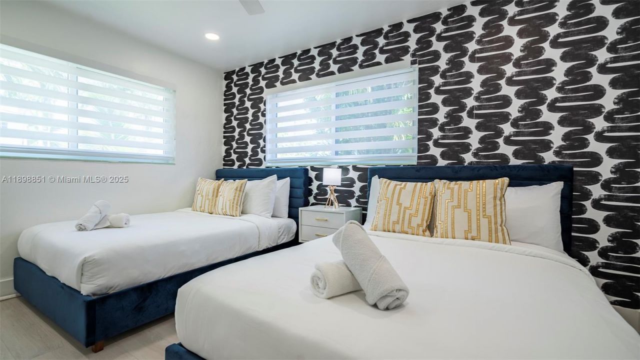 1230 Johnson St, Hollywood, FL 33019 Photo