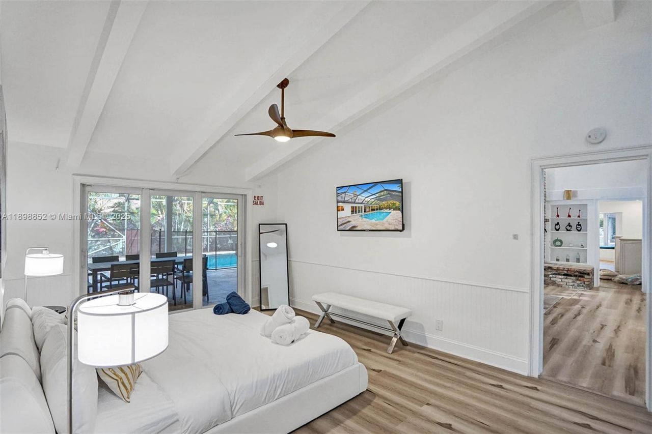 2120 SW 28th Way, Fort Lauderdale, FL 33312 Photo