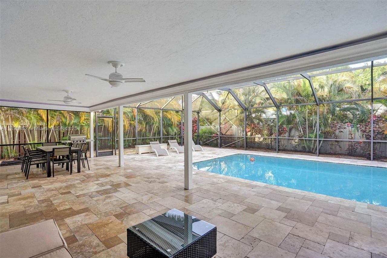 2120 SW 28th Way, Fort Lauderdale, FL 33312 Photo