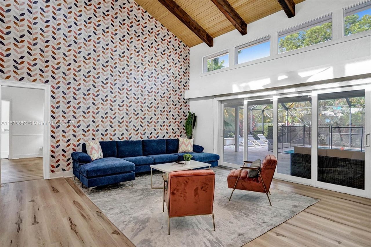 2120 SW 28th Way, Fort Lauderdale, FL 33312 Photo