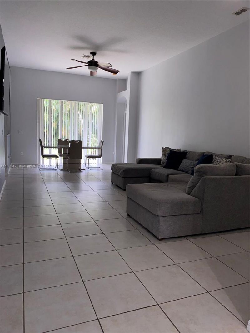 9517 SW Flowermound Cir, Port Saint Lucie, FL 34987 Photo