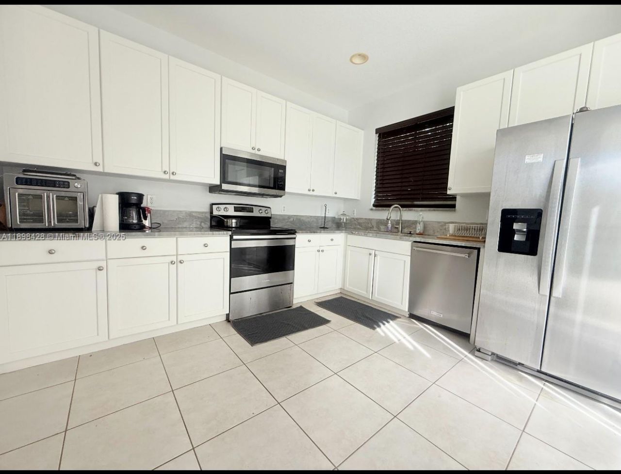 9517 SW Flowermound Cir, Port Saint Lucie, FL 34987 Photo