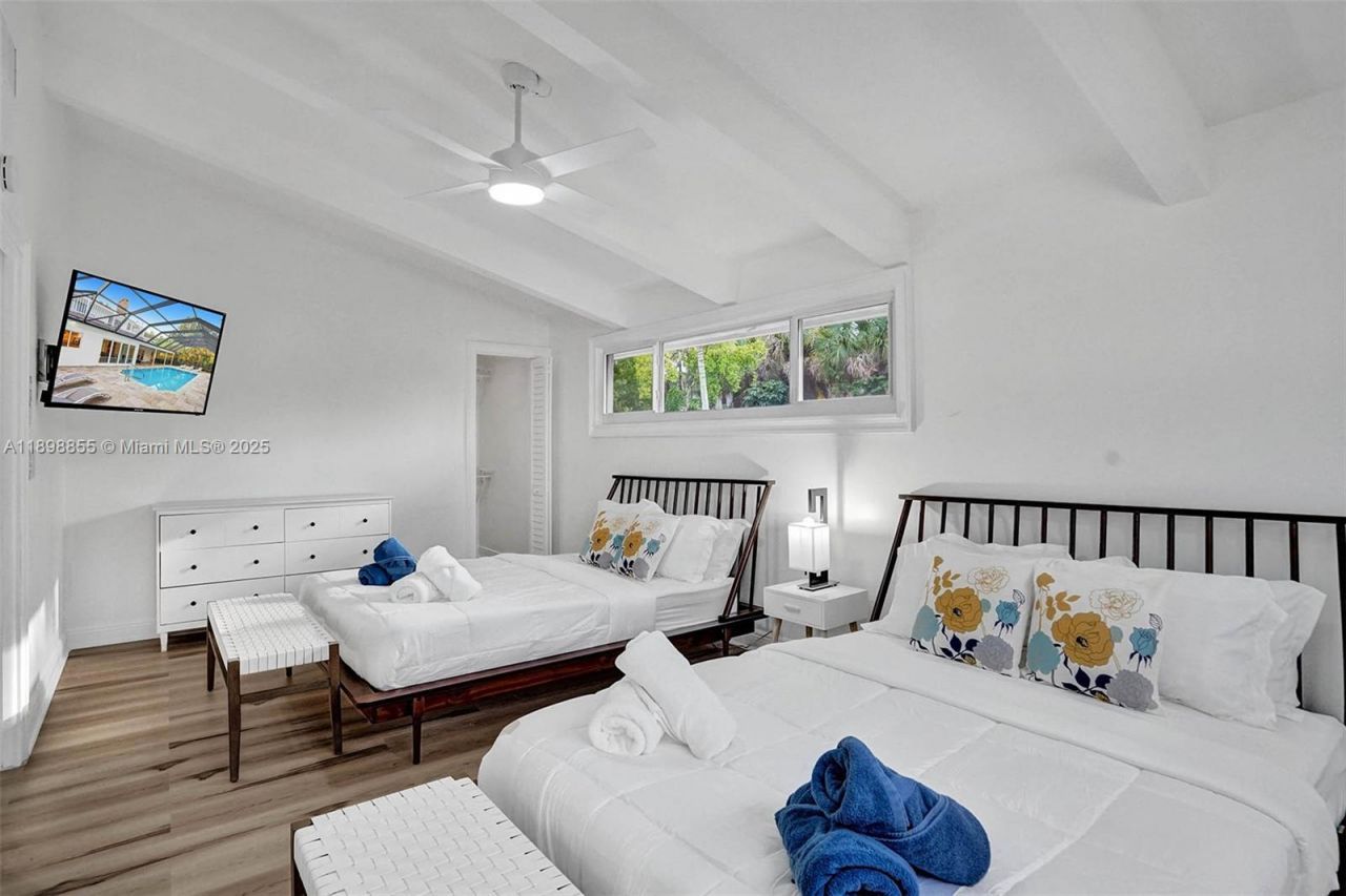 2120 SW 28th Way, Fort Lauderdale, FL 33312 Photo