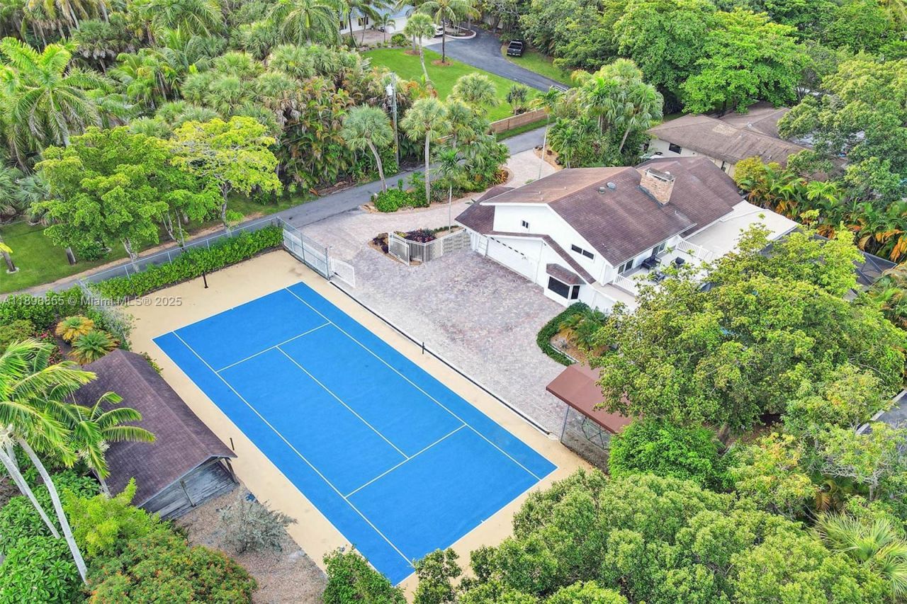 2120 SW 28th Way, Fort Lauderdale, FL 33312 Photo