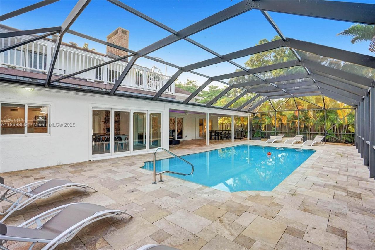 2120 SW 28th Way, Fort Lauderdale, FL 33312 Photo