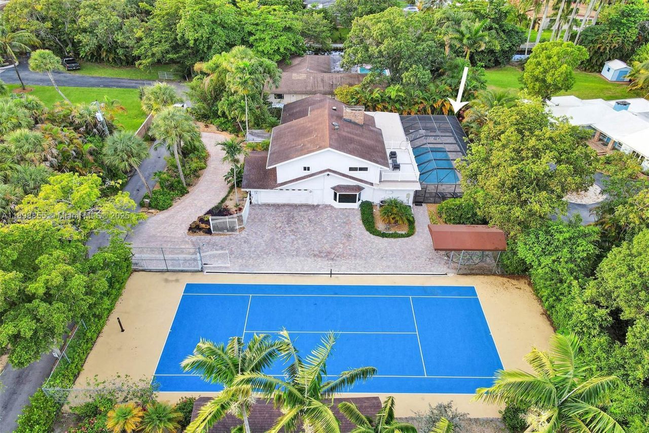 2120 SW 28th Way, Fort Lauderdale, FL 33312 Photo