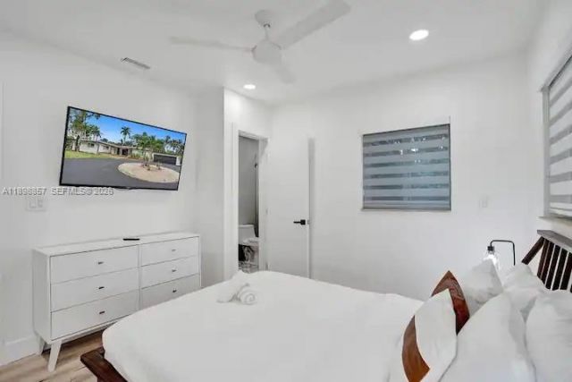2100 SW 28th Way, Fort Lauderdale, FL 33312 Photo