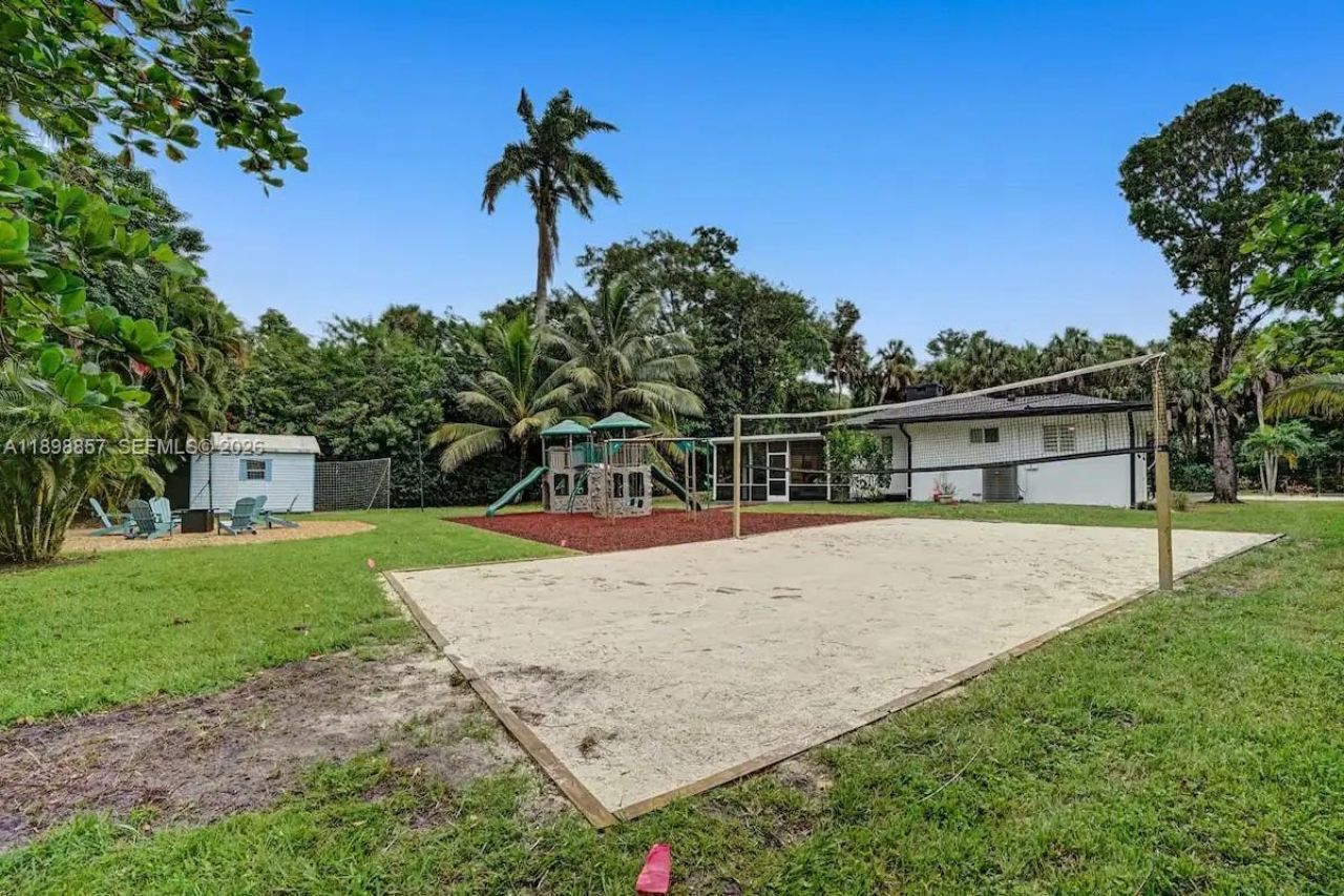 2100 SW 28th Way, Fort Lauderdale, FL 33312 Photo