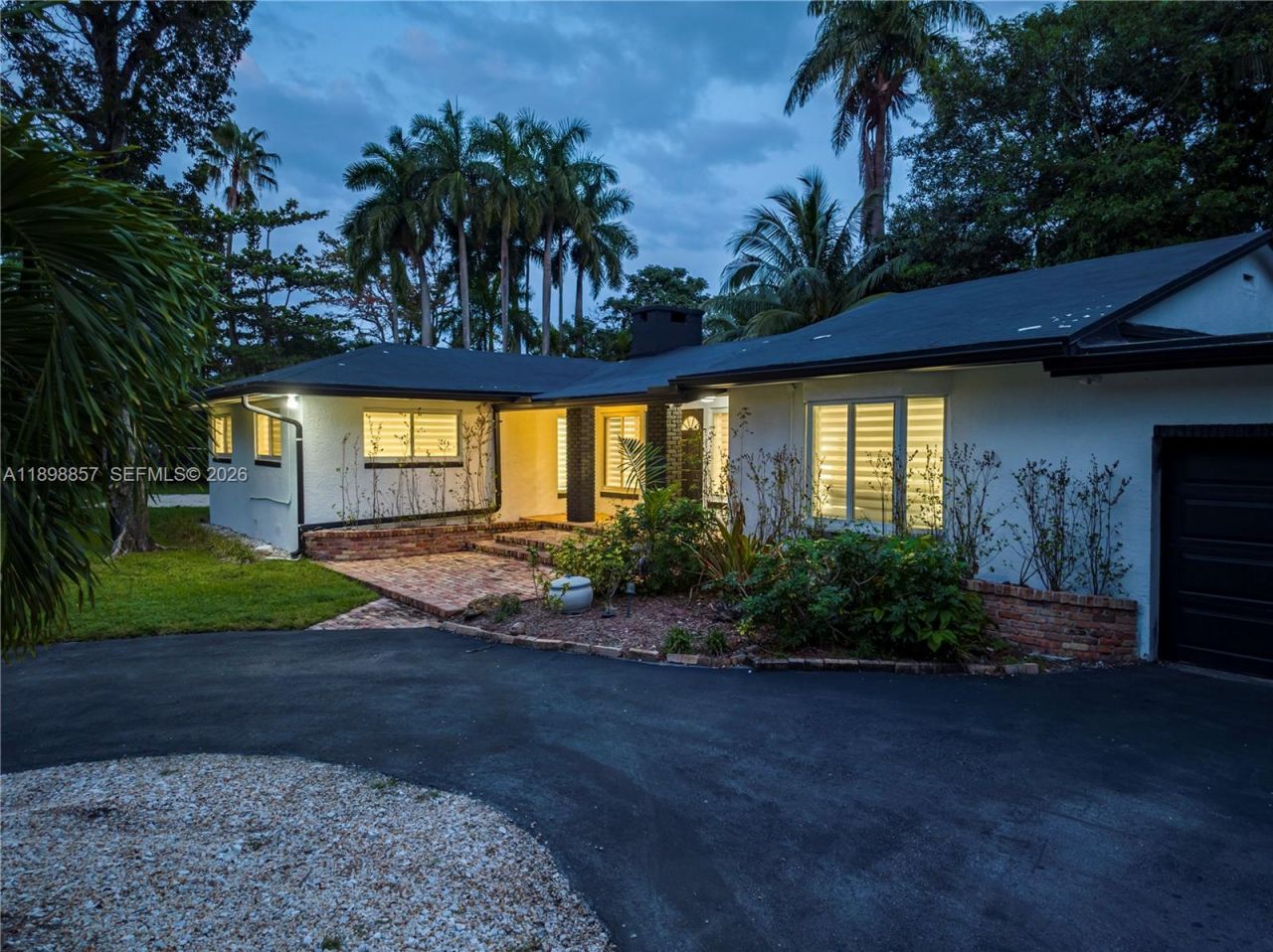 2100 SW 28th Way, Fort Lauderdale, FL 33312 Photo
