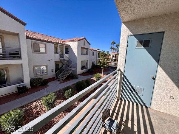 3318 N Decatur Boulevard, Unit 2013, Las Vegas, NV 89130