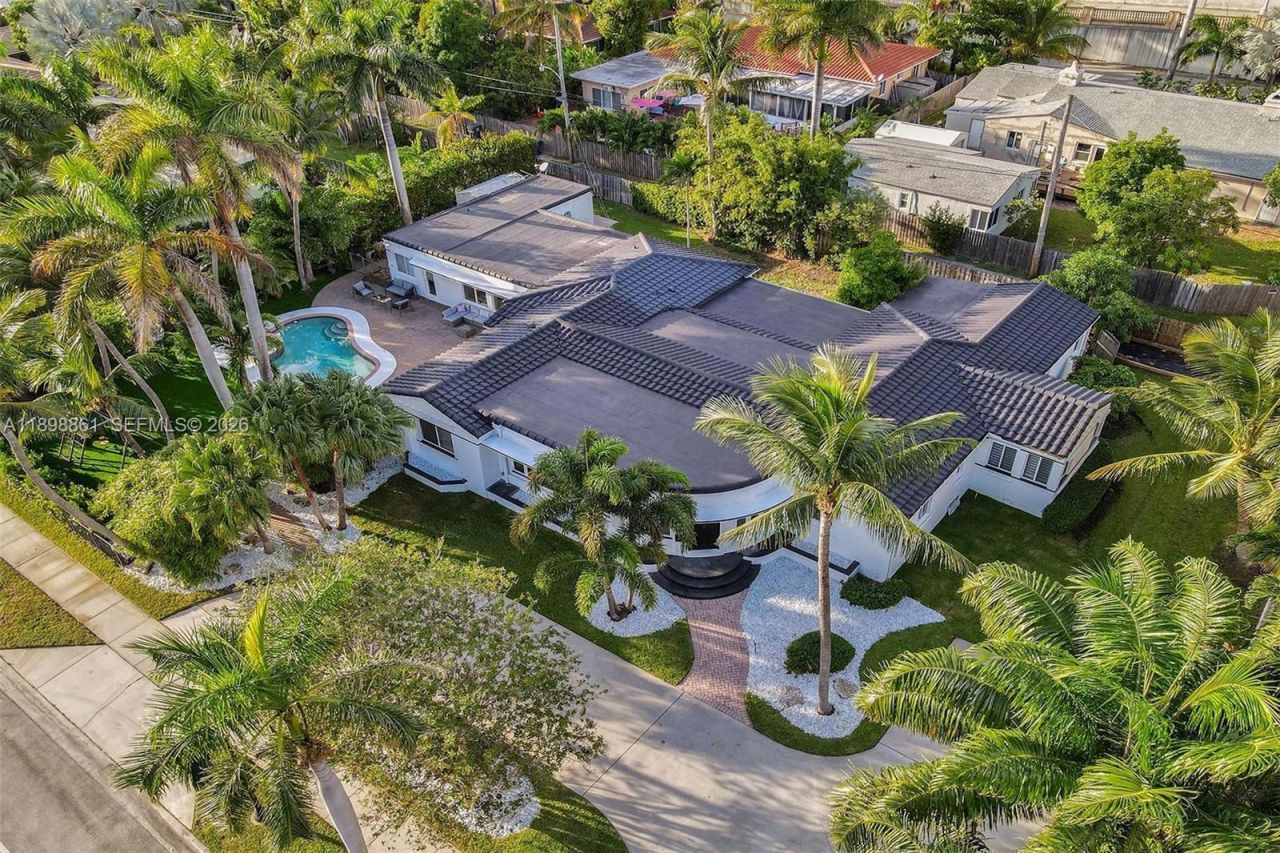 725 Harrison St, Hollywood, FL 33019 Photo