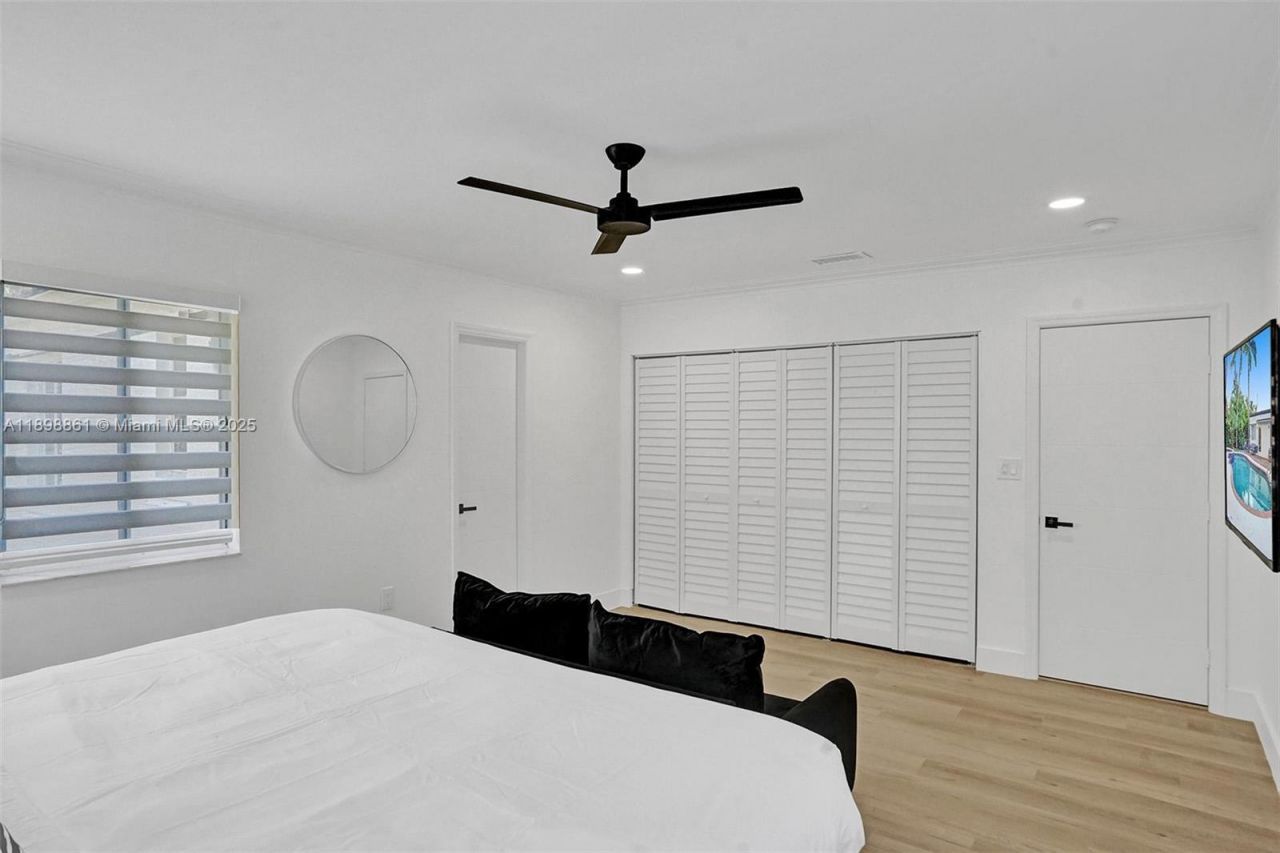 725 Harrison St, Hollywood, FL 33019 Photo