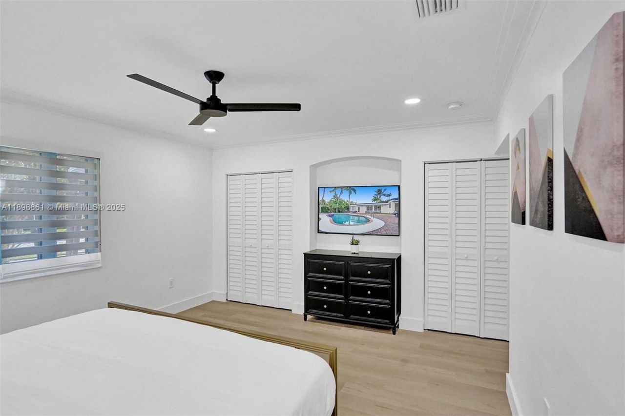 725 Harrison St, Hollywood, FL 33019 Photo