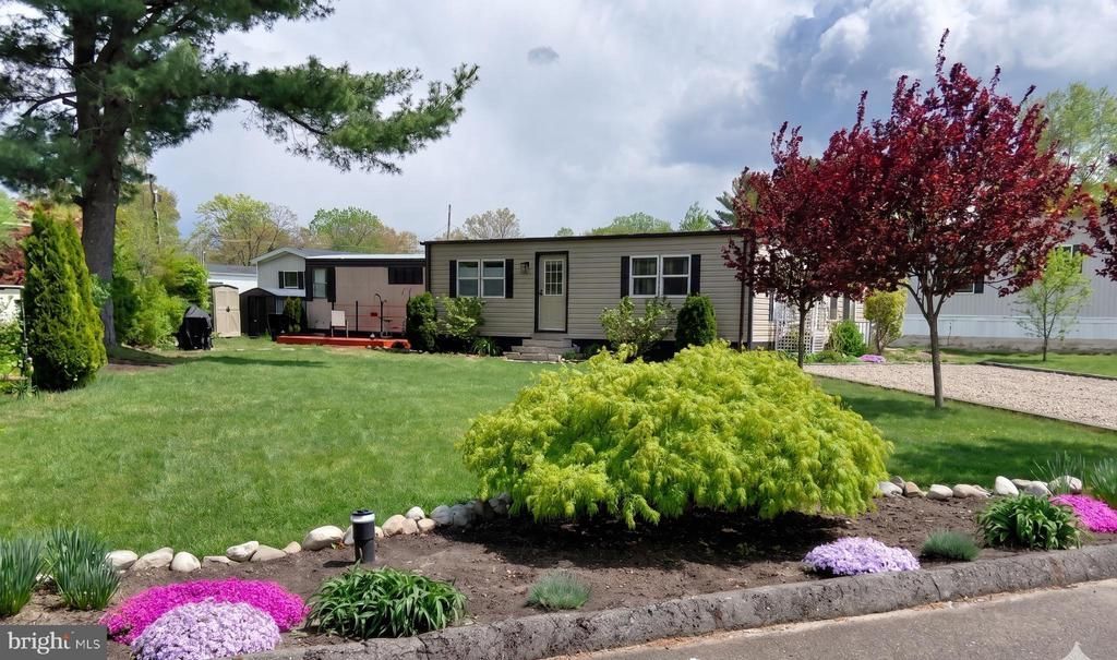735 Woodside Drive, Mullica Hill, NJ 08062 Main Photo