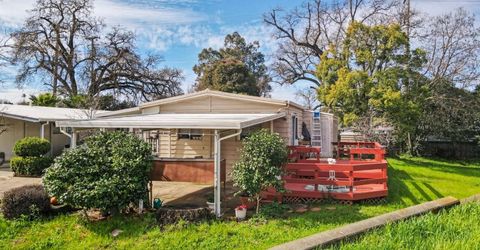 36 Lora Way, Roseville, CA 95661 Photo