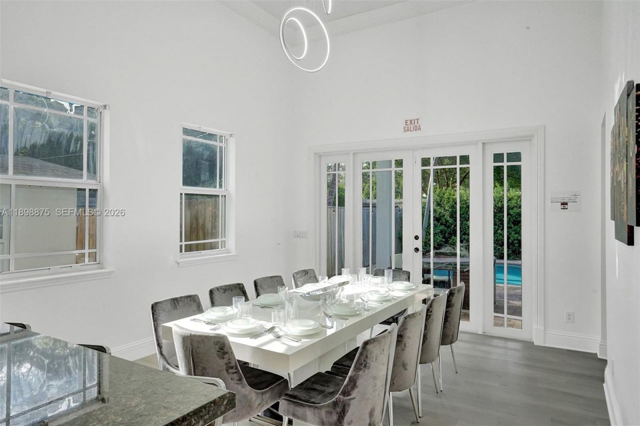 1207 SW 21st St, Fort Lauderdale, FL 33315 Photo