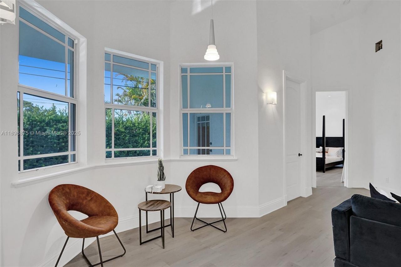 1207 SW 21st St, Fort Lauderdale, FL 33315 Photo