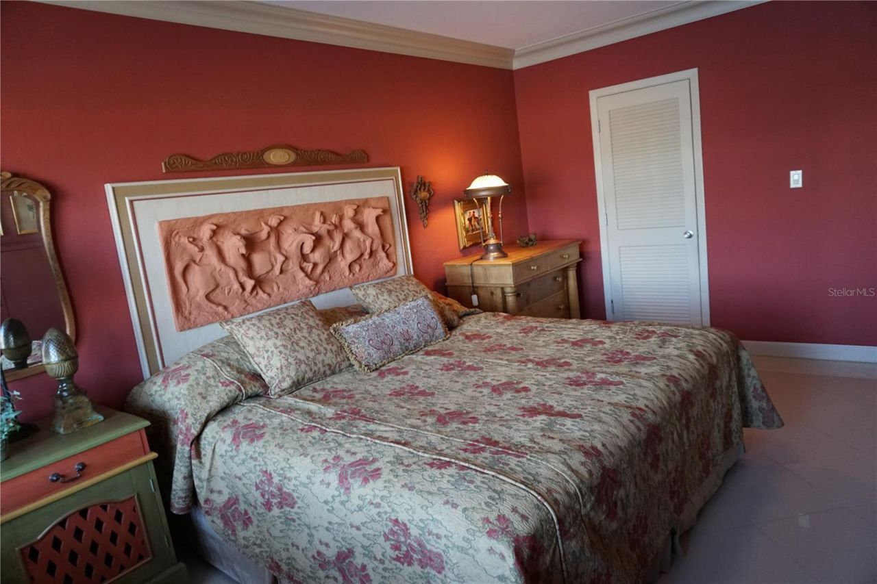 3753 46th Avenue S, Unit 7, Saint Petersburg, FL 33711 Photo