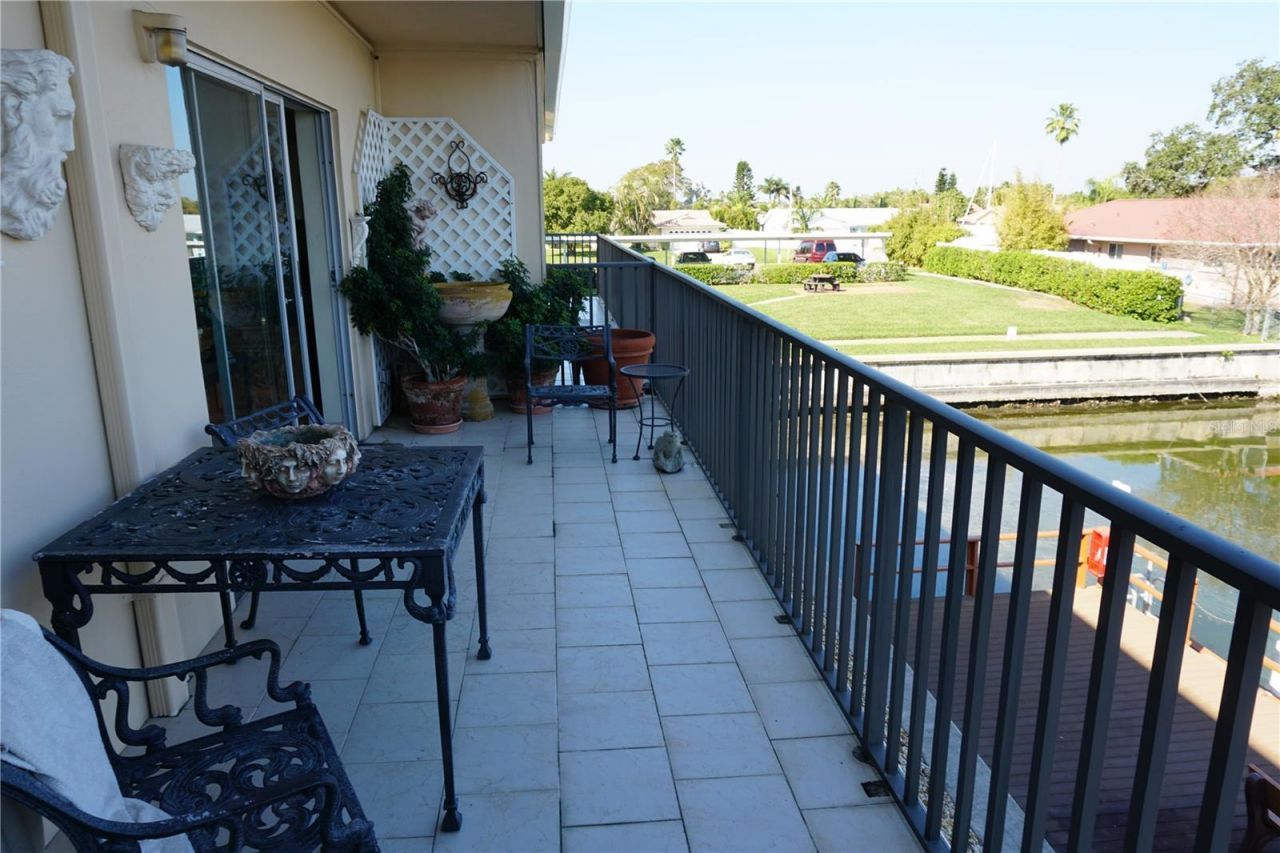 3753 46th Avenue S, Unit 7, Saint Petersburg, FL 33711 Photo