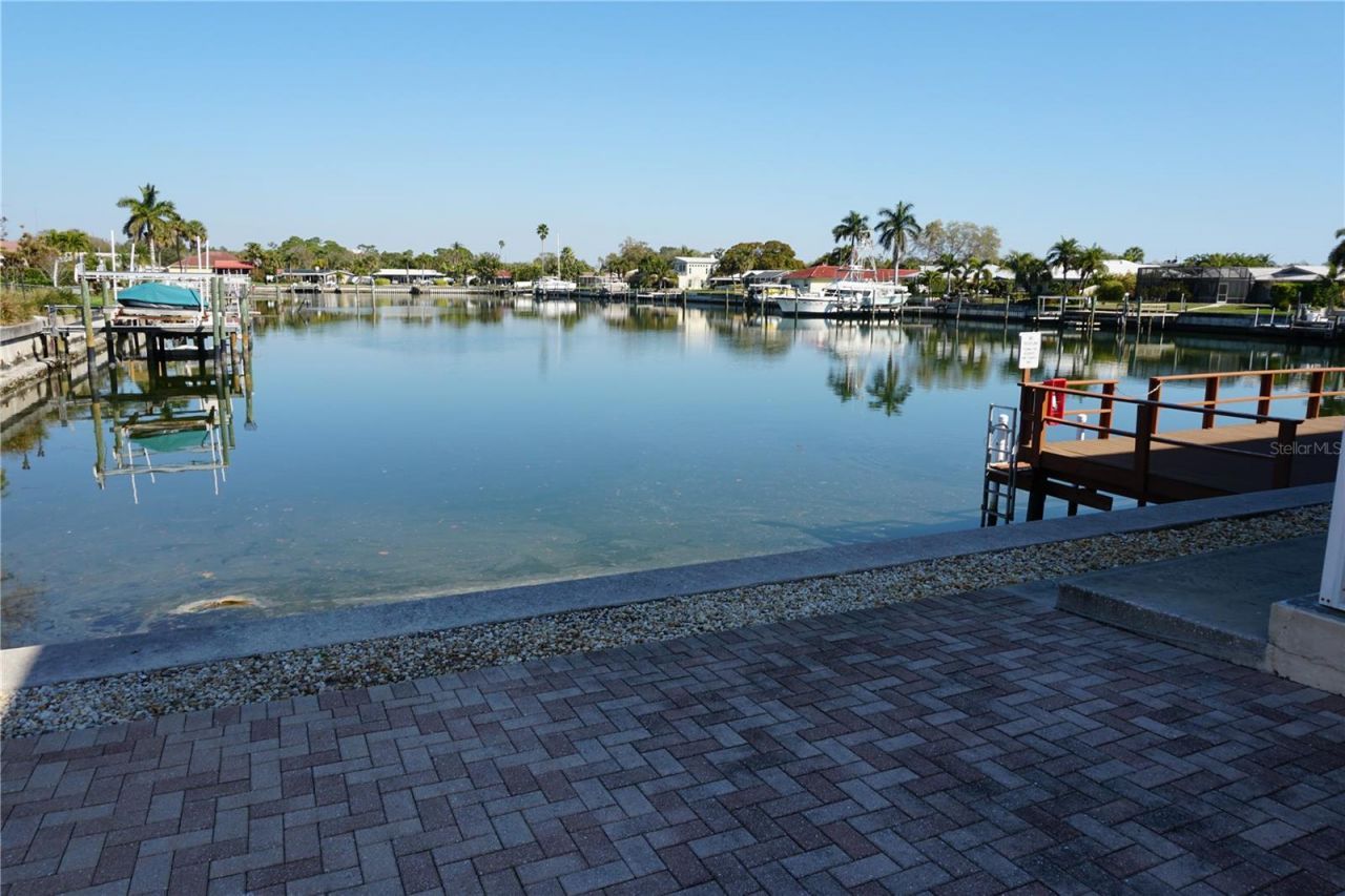 3753 46th Avenue S, Unit 7, Saint Petersburg, FL 33711 Photo