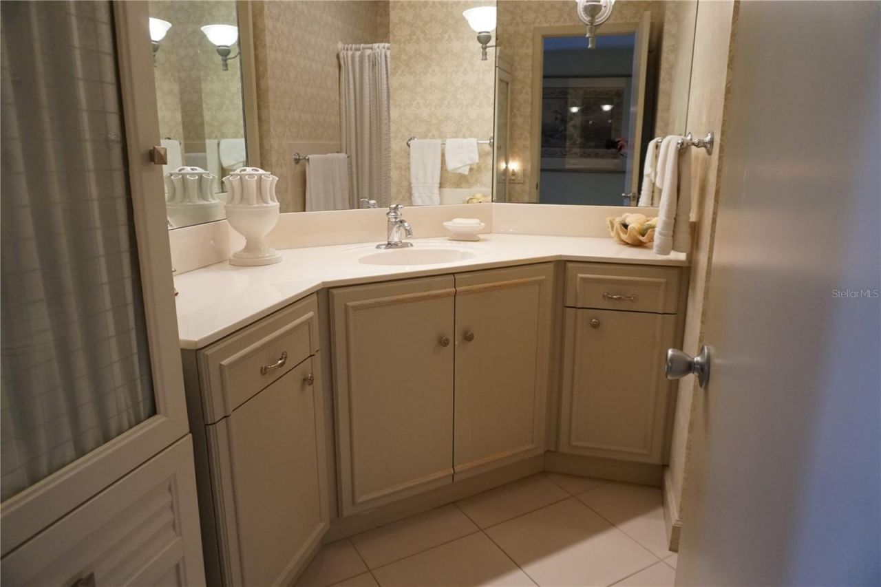 3753 46th Avenue S, Unit 7, Saint Petersburg, FL 33711 Photo