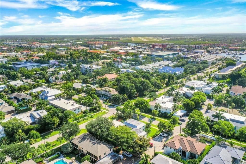 780 10th Ave S, Unit 5, Naples, FL 34102 Photo