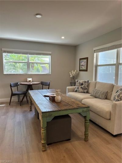 780 10th Ave S, Unit 5, Naples, FL 34102 Photo