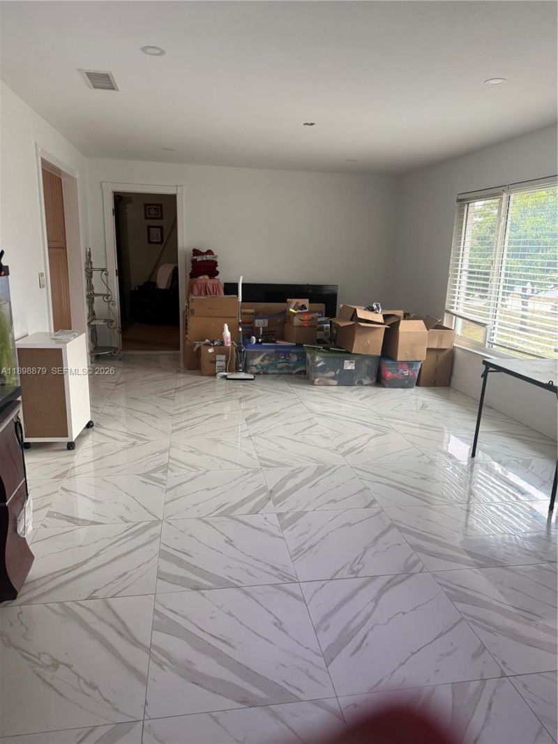 126 Sunflower Cir, Royal Palm Beach, FL 33411 Photo