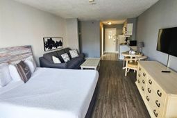 1207 S Ocean Blvd. photo 4