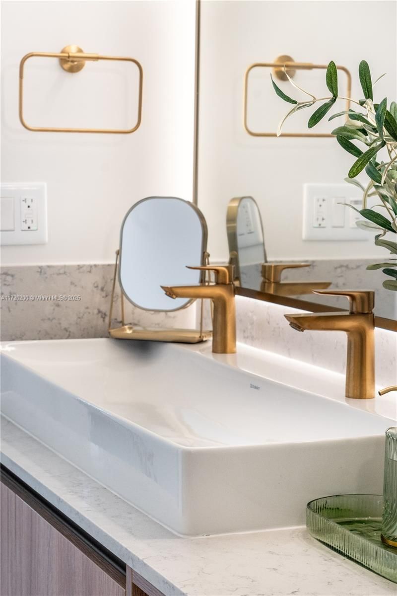 601 NE 1 Ave, Unit 3604, Miami, FL 33132 Photo